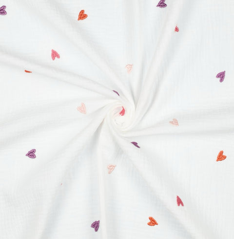 Musselin/Double Gauze “gestickte Herzen“