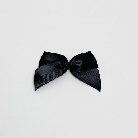 Satin bow "Black"