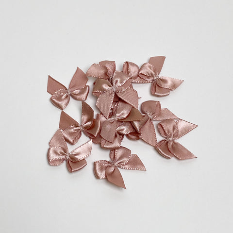 Satin bow "old pink"