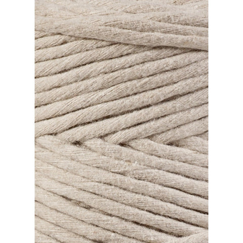 Beige / MAKRAMEE-KORDEL 3MM 100M