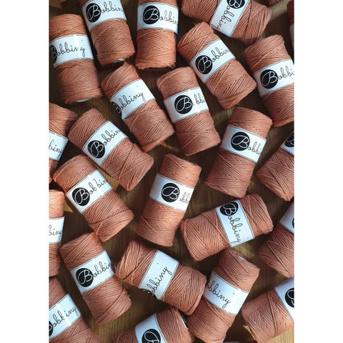 Terracotta / MAKRAMEE-KORDEL 3MM 100M